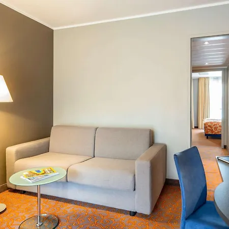 Mercure & Residenz Checkpoint Charlie Hotel