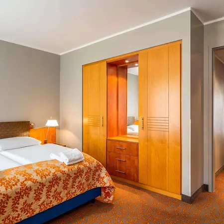 Mercure & Residenz Checkpoint Charlie 4* Berlín