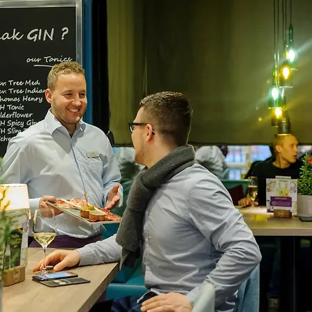 Mercure & Residenz Checkpoint Charlie 4* Berlin