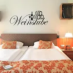 Mercure & Residenz Checkpoint Charlie 4*