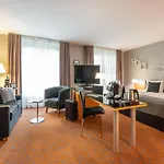 Mercure & Residenz Checkpoint Charlie מלון 4*