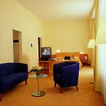 Mercure & Residenz Checkpoint Charlie מלון ברלין