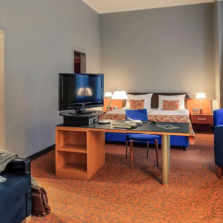 Otel Mercure & Residenz Checkpoint Charlie