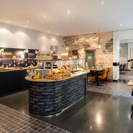 Mercure & Residenz Checkpoint Charlie 4*