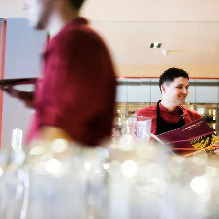 Mercure & Residenz Checkpoint Charlie Hotel