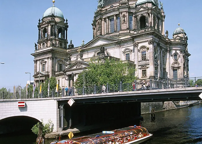 Mercure & Residenz Checkpoint Charlie Berlin