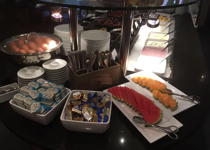 Mercure & Residenz Checkpoint Charlie Otel