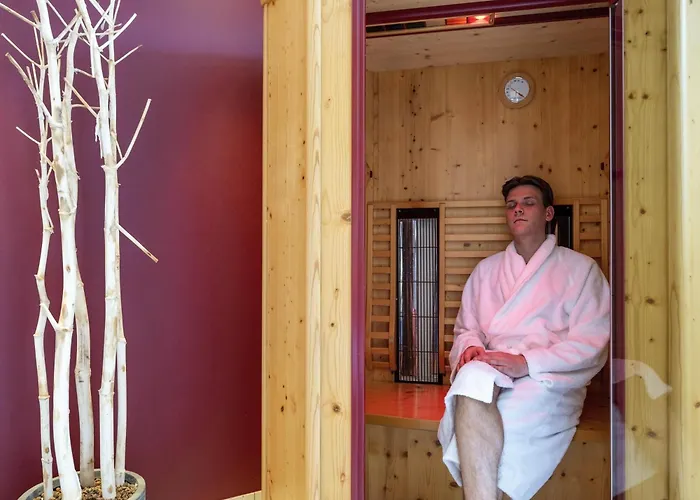 Hotel Mercure & Residenz Checkpoint Charlie 4*