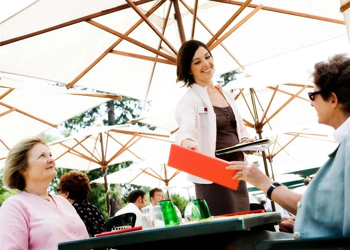 Mercure & Residenz Checkpoint Charlie 4*