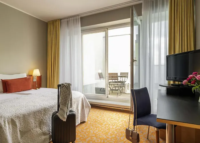 Mercure & Residenz Checkpoint Charlie Hotell 4*