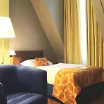 酒店 美居酒店柏灵查勒边检站店