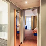 美居酒店柏灵查勒边检站店