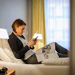 美居酒店柏灵查勒边检站店 4*