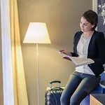 美居酒店柏灵查勒边检站店 酒店 4*